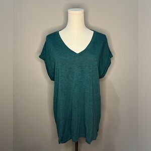 COPY - Jessica Simpson, size large, V-neck, Green